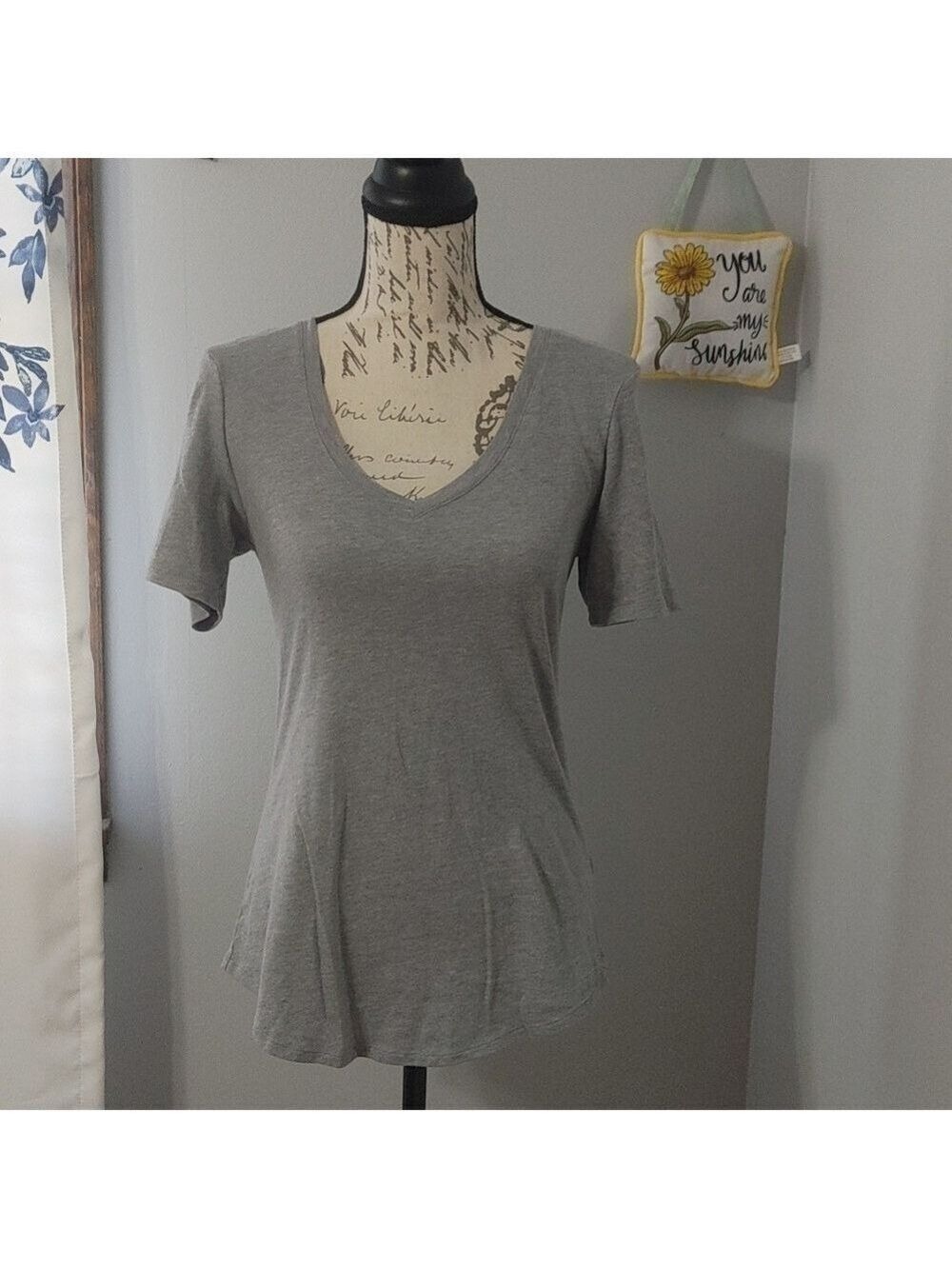 Victoria's Secret Grey V Neck sz M long Sleep Shirt